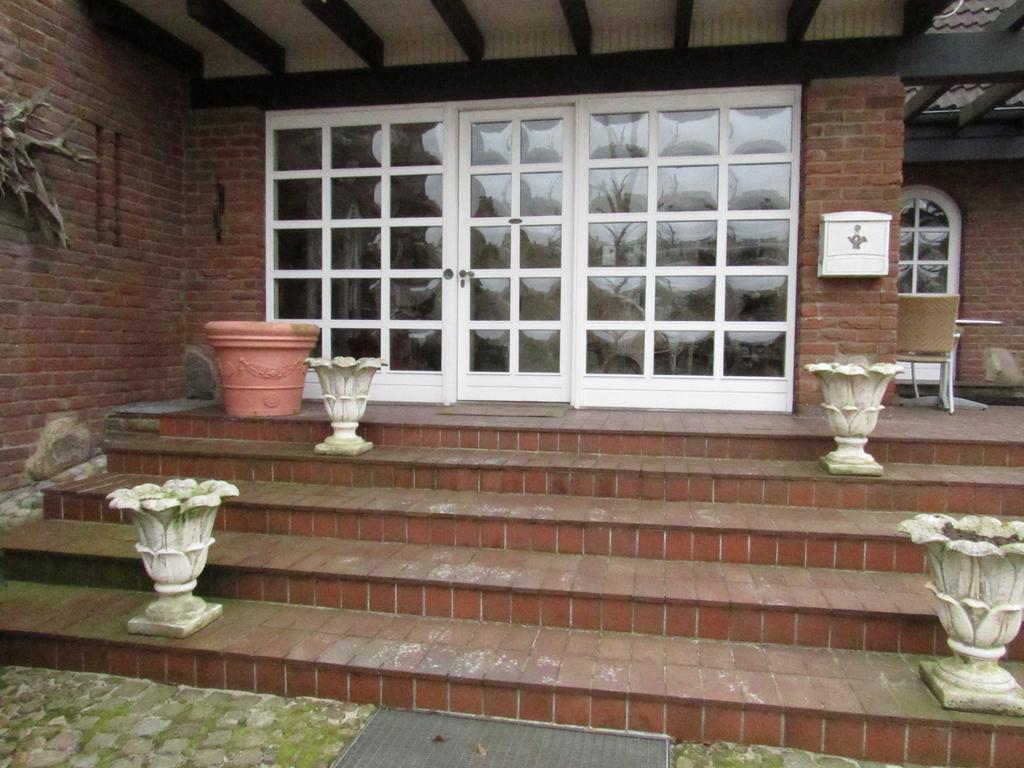 Nordsee "Haus Luttenblick" Whg.: Meeresrauschen Wyk auf Föhr Exterior foto