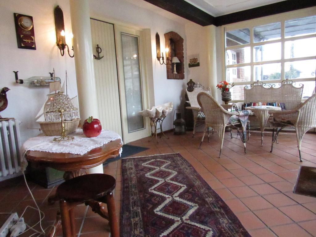 Nordsee "Haus Luttenblick" Whg.: Meeresrauschen Wyk auf Föhr Exterior foto