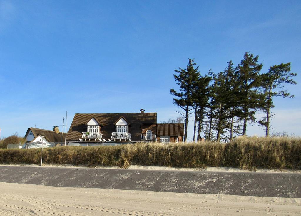 Nordsee "Haus Luttenblick" Whg.: Meeresrauschen Wyk auf Föhr Exterior foto